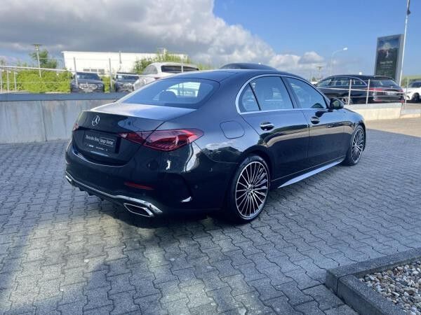 Mercedes-Benz C 300 d AMG+AHK+Distr+Burmester+KeyGo+HeadUp+19"