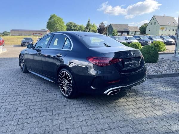 Mercedes-Benz C 300 d AMG+AHK+Distr+Burmester+KeyGo+HeadUp+19"