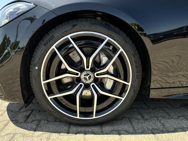 Mercedes-Benz C 180 T Edition-AMG+Night+DigitalLigt+CarPlay+19"