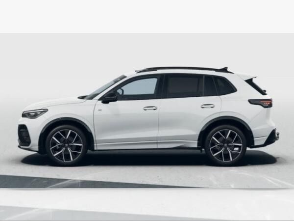Volkswagen Tiguan R-Line 1,5 TSI 150 PS  DSG AHK H+K Black Style