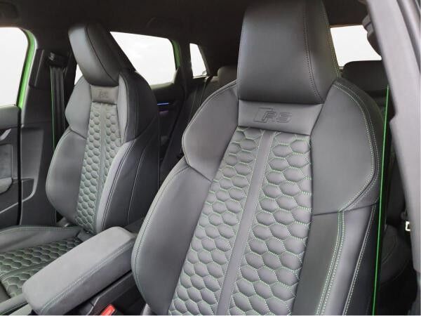 Audi RS3 Sportback Matrix LM 19" Navi RFK Leder Sonos