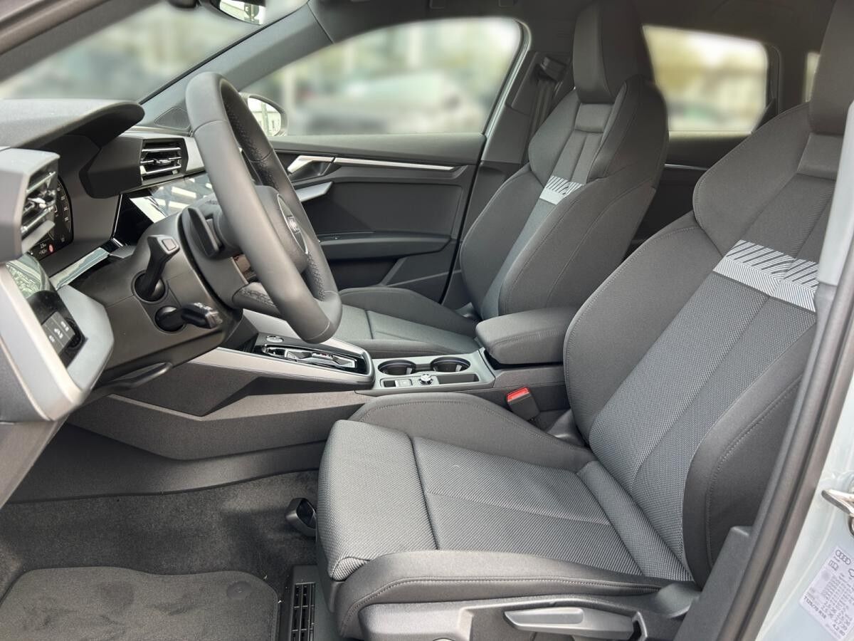 Audi A3 Sportback advanced 30 TFSI S tronic ,PDC,Kam.