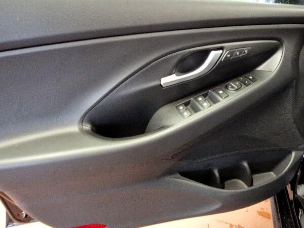 Hyundai i30 1.5 T-GDI 48V N Line KAMERA|NAVI|PDC|SHZ
