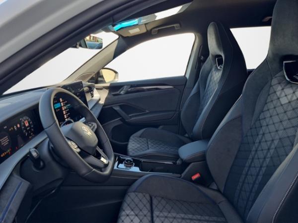 Volkswagen Tayron 2.0 TDI 4Mo DSG R-LINE+AHK+BLACKSTYLE+MAT