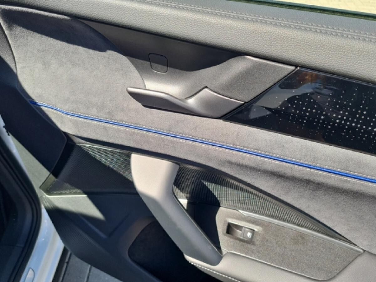 Volkswagen Tayron 2.0 TDI 4Mo DSG R-LINE+AHK+BLACKSTYLE+MAT