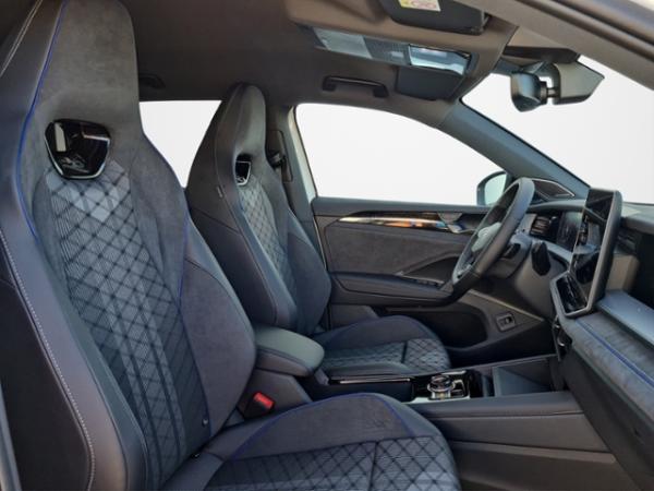 Volkswagen Tayron 2.0 TDI 4Mo DSG R-LINE+AHK+BLACKSTYLE+MAT