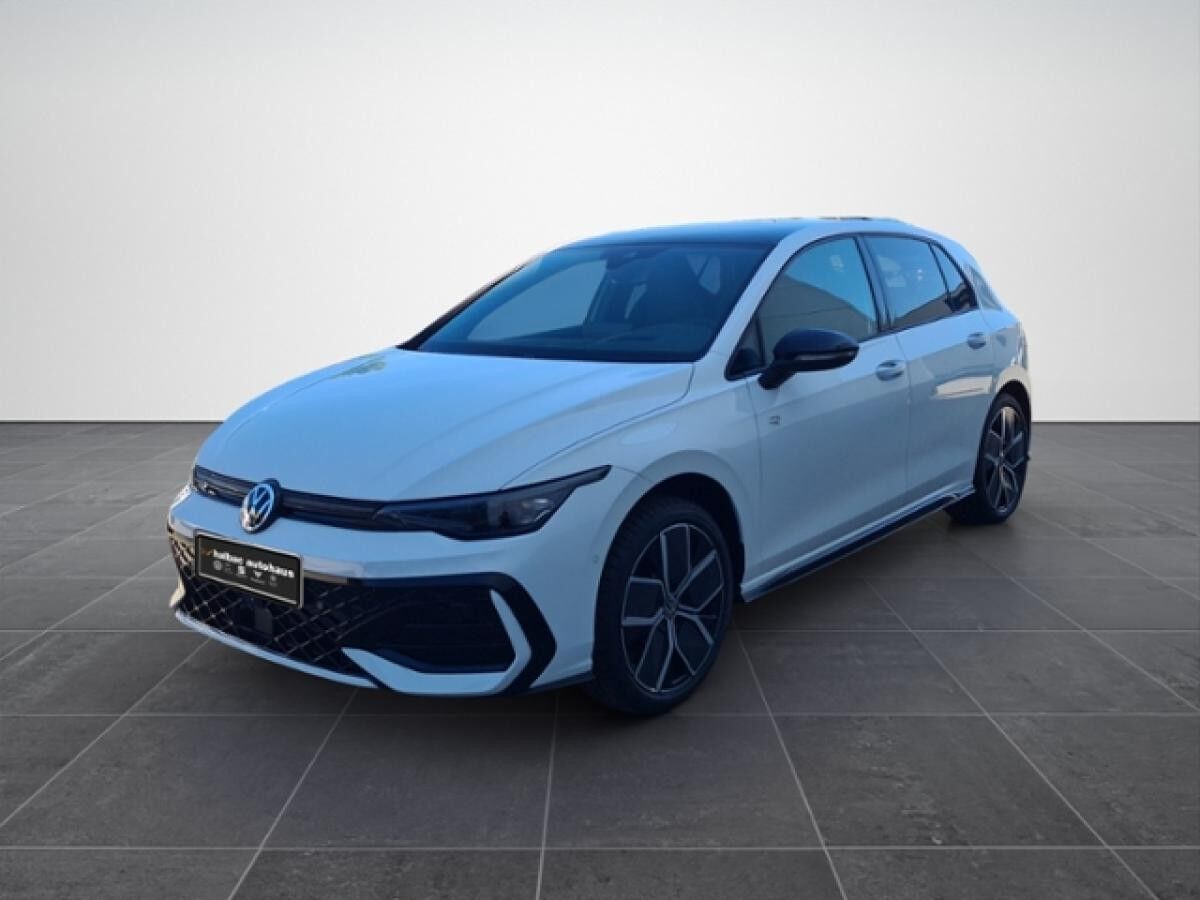 Volkswagen Golf 1.5 eTSI DSG R-Line+WR+BLACKSTYLE+NAVI+HARM
