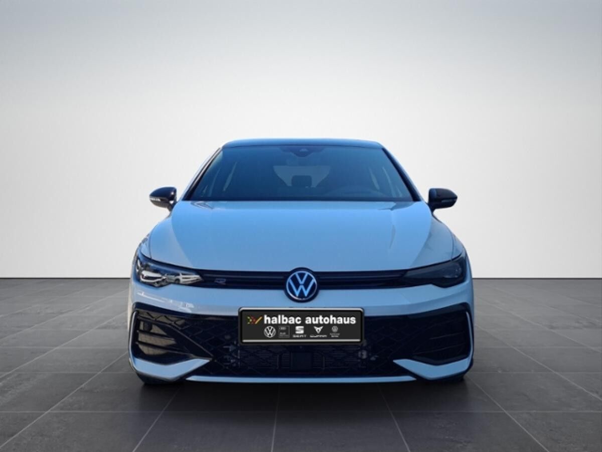 Volkswagen Golf 1.5 eTSI DSG R-Line+WR+BLACKSTYLE+NAVI+HARM