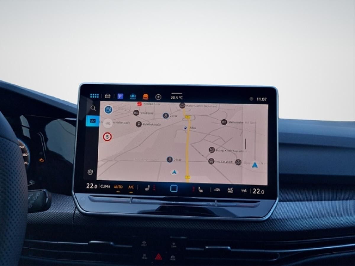 Volkswagen Golf 1.5 eTSI DSG R-Line+WR+BLACKSTYLE+NAVI+HARM