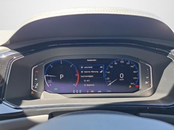 Volkswagen T-Roc 2.0 TDI DSG Style+WR+NAVI+LED+KAMERA+AHK