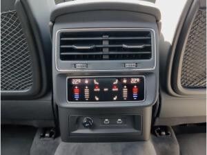 Audi SQ8 SUV TFSI INDIVIDUAL*AHK*Fahrwerk Adv.*Assi+