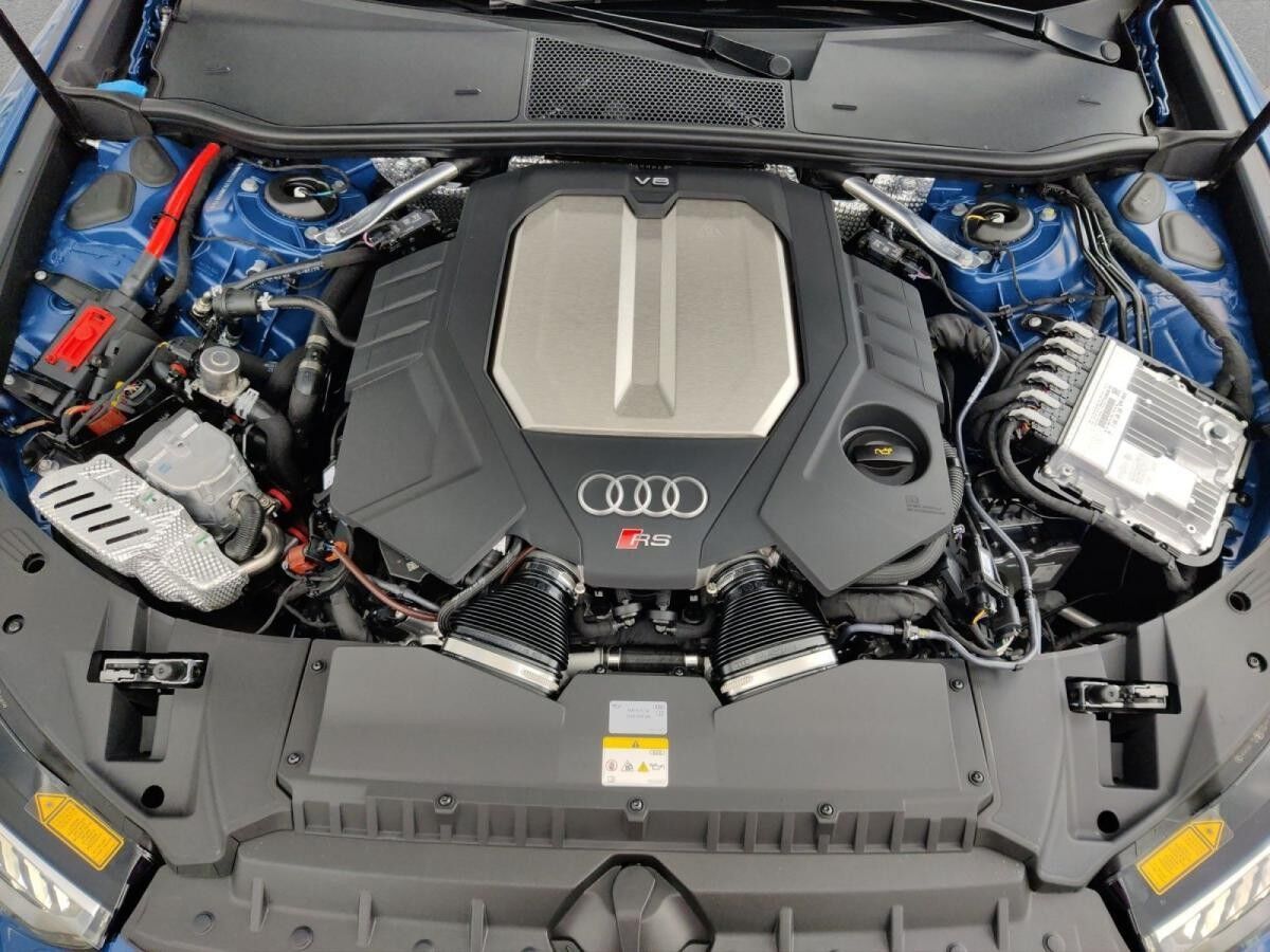 Audi RS6 RS 6 Avant performance StHzg*Keramik*AHK*305kmh*