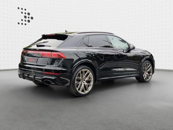 Audi RS Q8 SUV performance Massage*305kmh*FahrwerkAdv