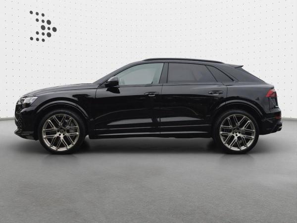 Audi RS Q8 SUV performance Massage*305kmh*FahrwerkAdv
