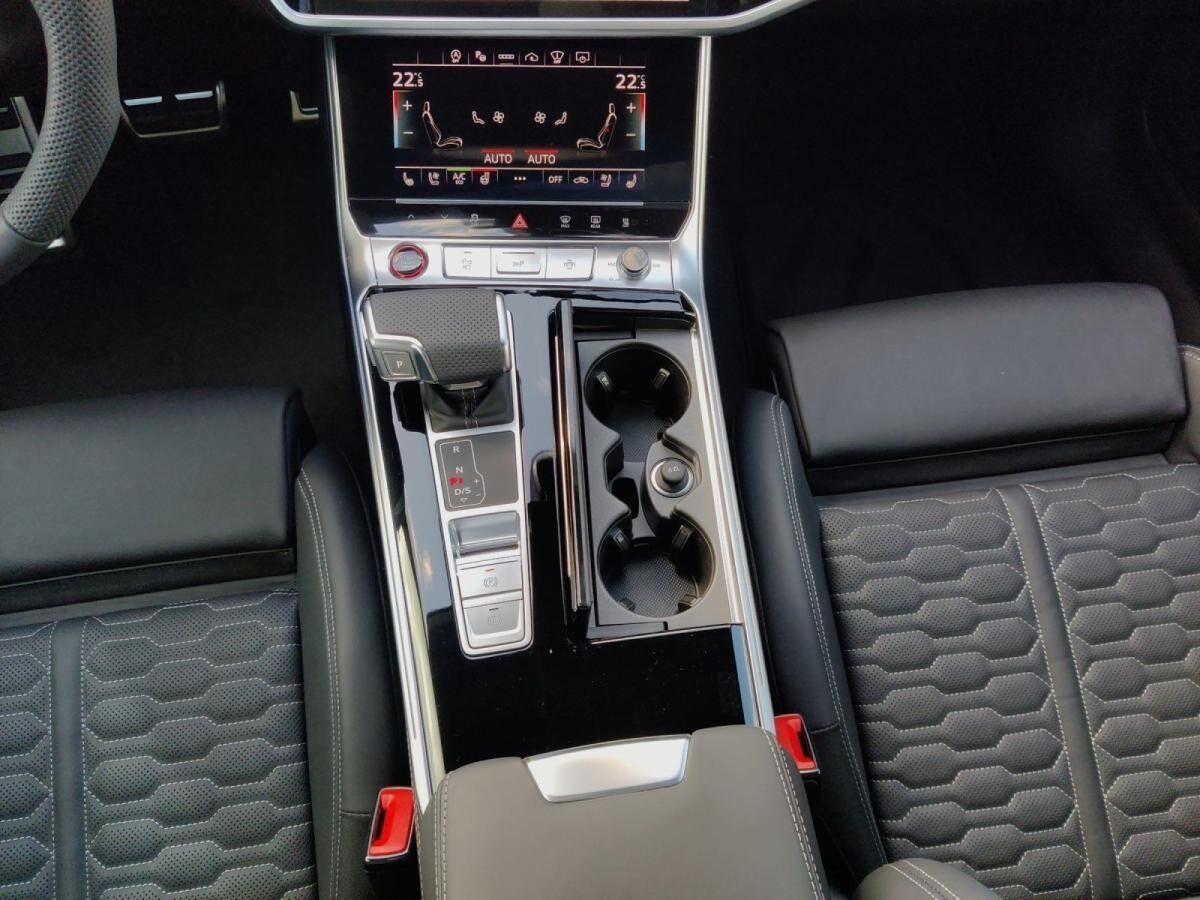 Audi RS6 RS 6 Avant performance StHzg*Carbon*RS-Dynamik+