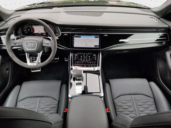 Audi RS Q8 SUV performance Massage*305kmh*FahrwerkAdv