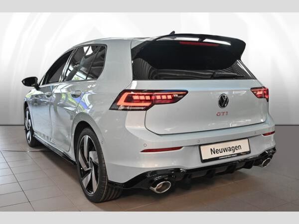 Volkswagen Golf VIII 2.0 TSI DSG GTI Clubsport Black Style