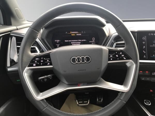Audi Q4 e-tron S-line, Matrix-LED *SOFORT VERFÜGBAR*