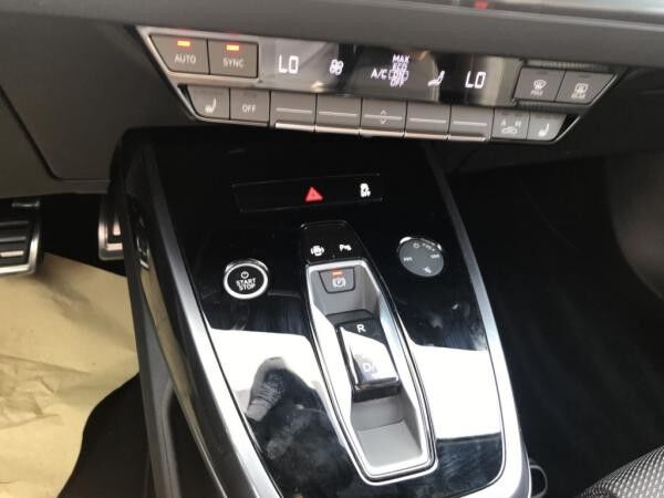 Audi Q4 e-tron S-line, Matrix-LED *SOFORT VERFÜGBAR*