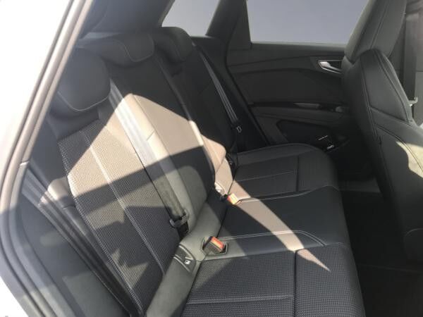 Audi Q4 e-tron S-line, Matrix-LED *SOFORT VERFÜGBAR*