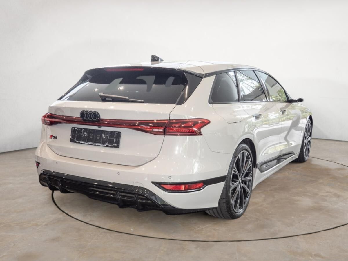 Audi S6 quattro edition one beige