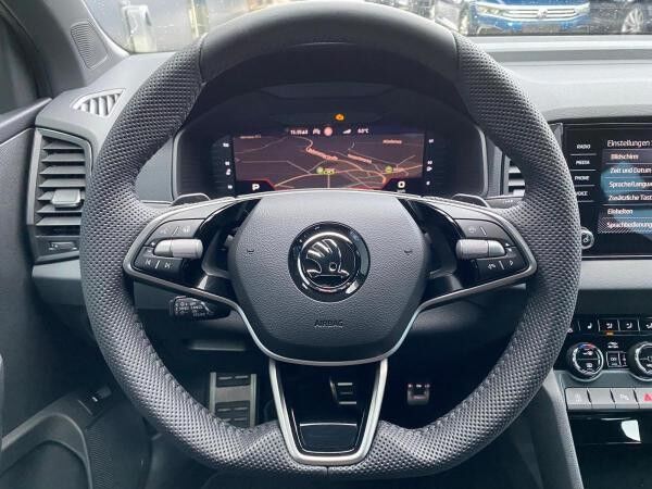 Skoda Karoq 1.5 TSI DSG Sportline ACC MATRIX AHK APP