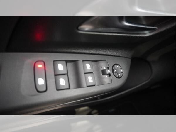 Opel Corsa F 1.2T Navi,Tempomat,Rückfahrkamera