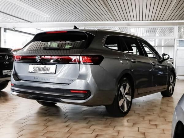 Volkswagen Passat Business 1,5 eTSI DSG Business ACC AreaView AHK LED Navi