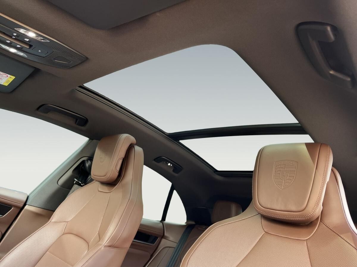 Porsche Macan 4 Pano.,PASM,Privacy,Servo+,Head-Up