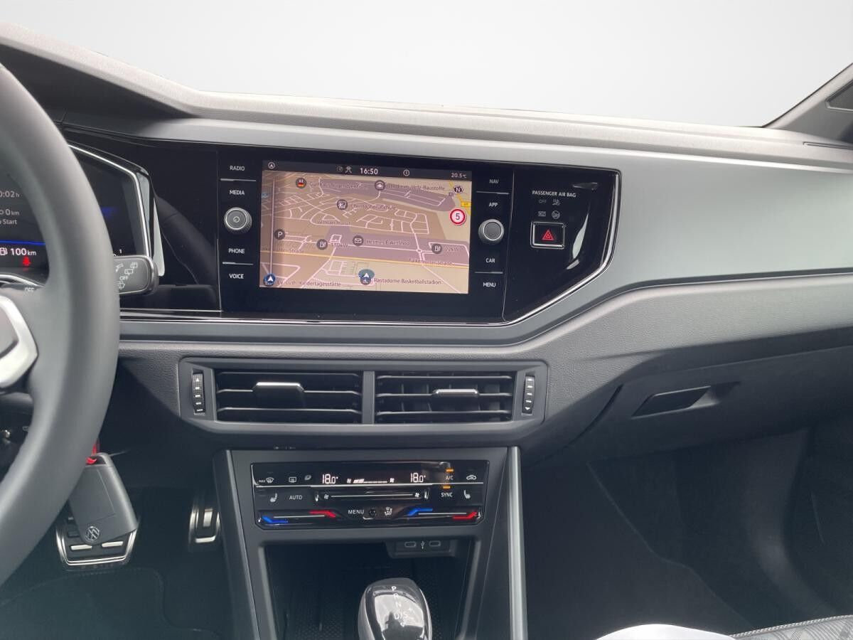 Volkswagen Taigo 1.5 TSI DSG R-Line