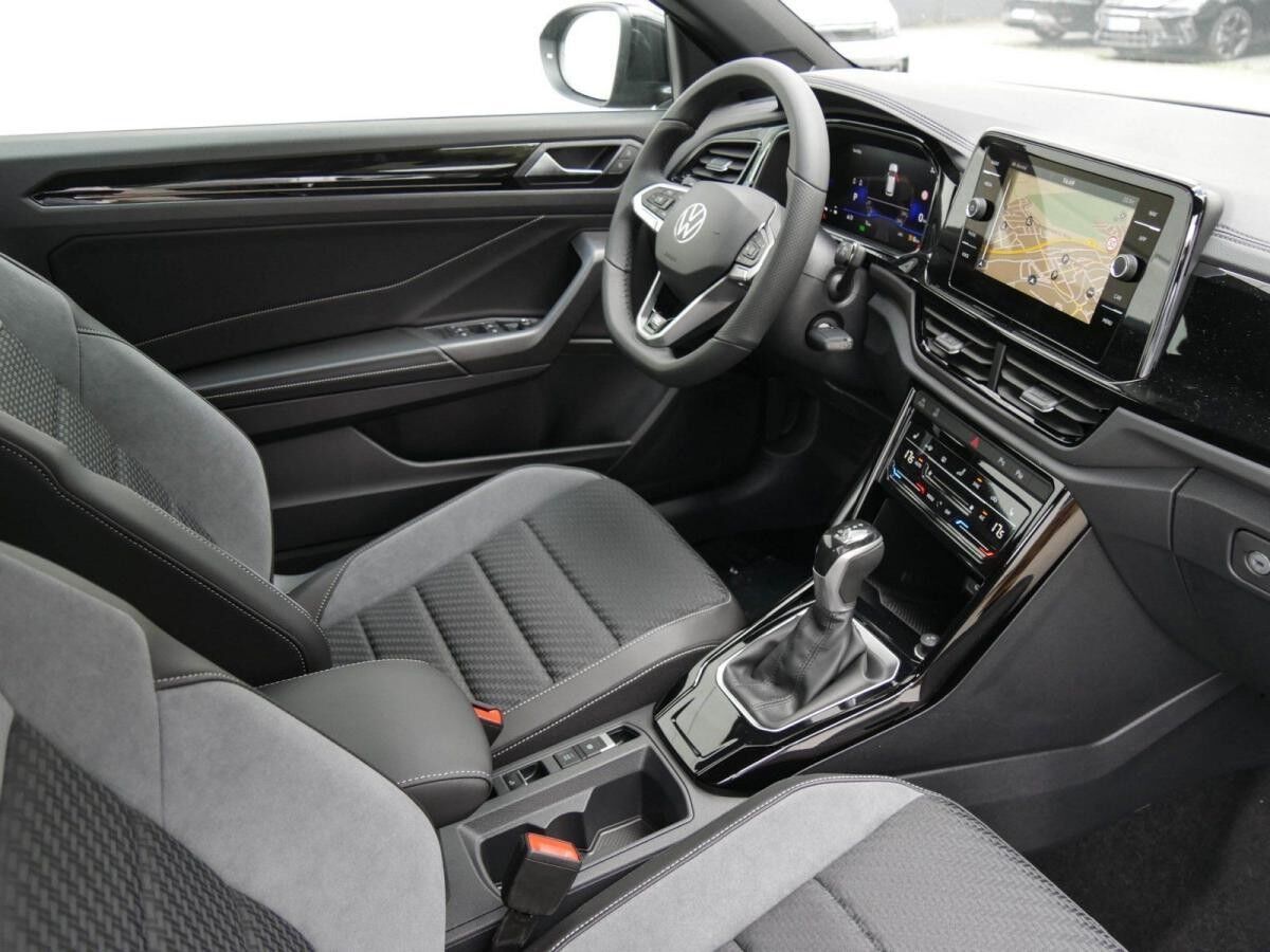 Volkswagen T-Roc Cabriolet R-Line 1.5 TSI DSG Navi Lagerwagen !