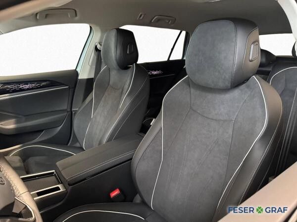 Volkswagen Passat 1.5 TSI eHybrid Elegance NAVI KAM WINTER+