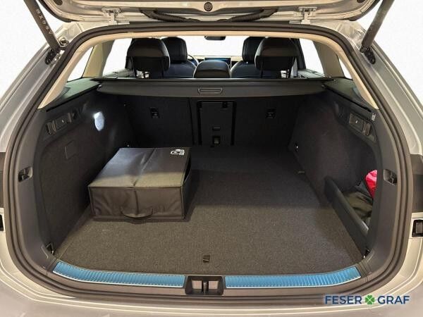 Volkswagen Passat 1.5 TSI eHybrid Elegance NAVI KAM WINTER+
