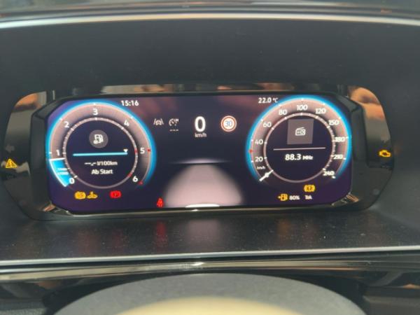 Volkswagen Caddy Dark Label 2.0 TDI 90 KW 4-Motion *AHK*LED*Navi