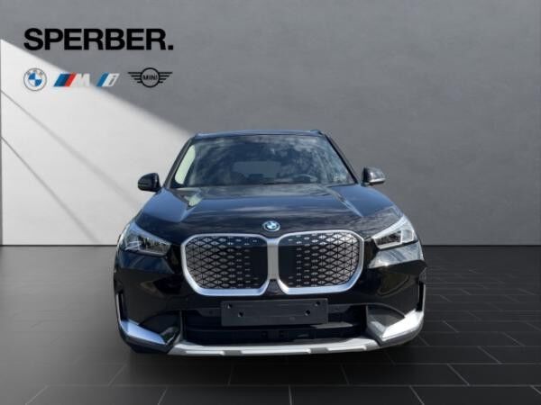 BMW iX1 xDr.30 xLine,Travel Pkt.,Lenkradhzg.,AHK,Aktivsitz,uvm.