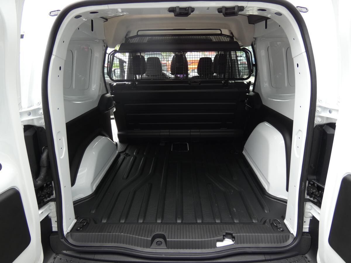 Renault Kangoo Doppelkabine Start L2 Blue dCi95 MY24 "AHK"