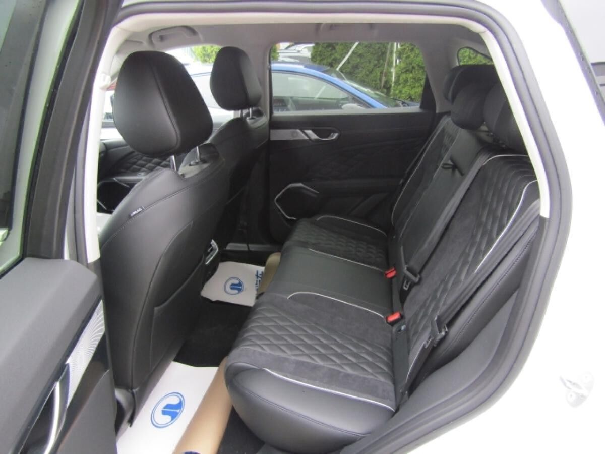 GWM WEY 03 Luxury 4WD 2.0 PHEV PANORAMA WINTERPAKET LED NAVI ACC