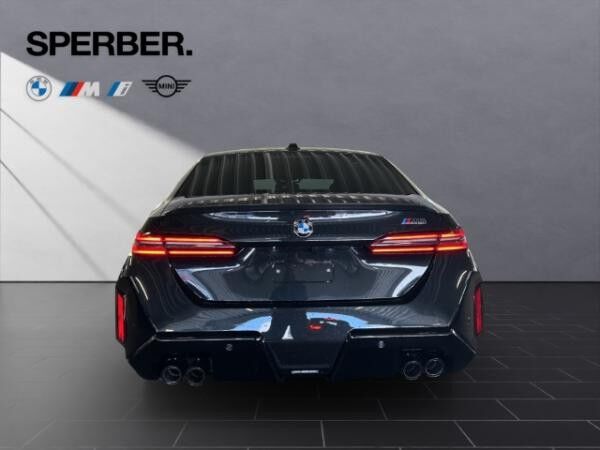 BMW M5 Limo.Driv.Ass.Prof,Comf. Pkt.,AHK,M Carbon Ext. Pkt.,uvm.