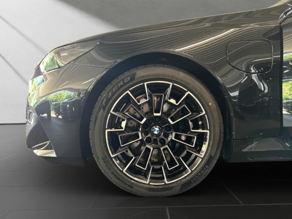 BMW M5 Limo.Driv.Ass.Prof,Comf. Pkt.,AHK,M Carbon Ext. Pkt.,uvm.