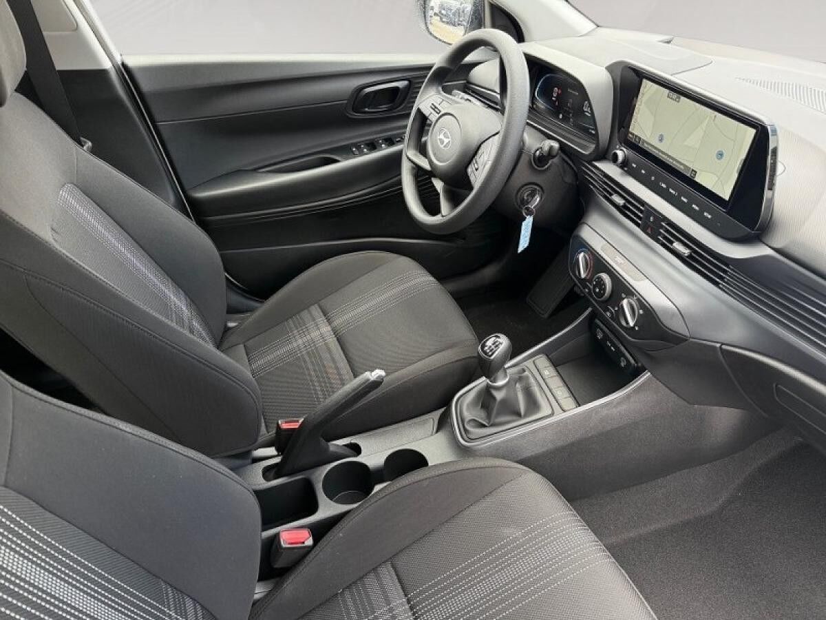 Hyundai i20 (MY25) 1.0 T-GDI (100 PS) 6-MT 2WD Select