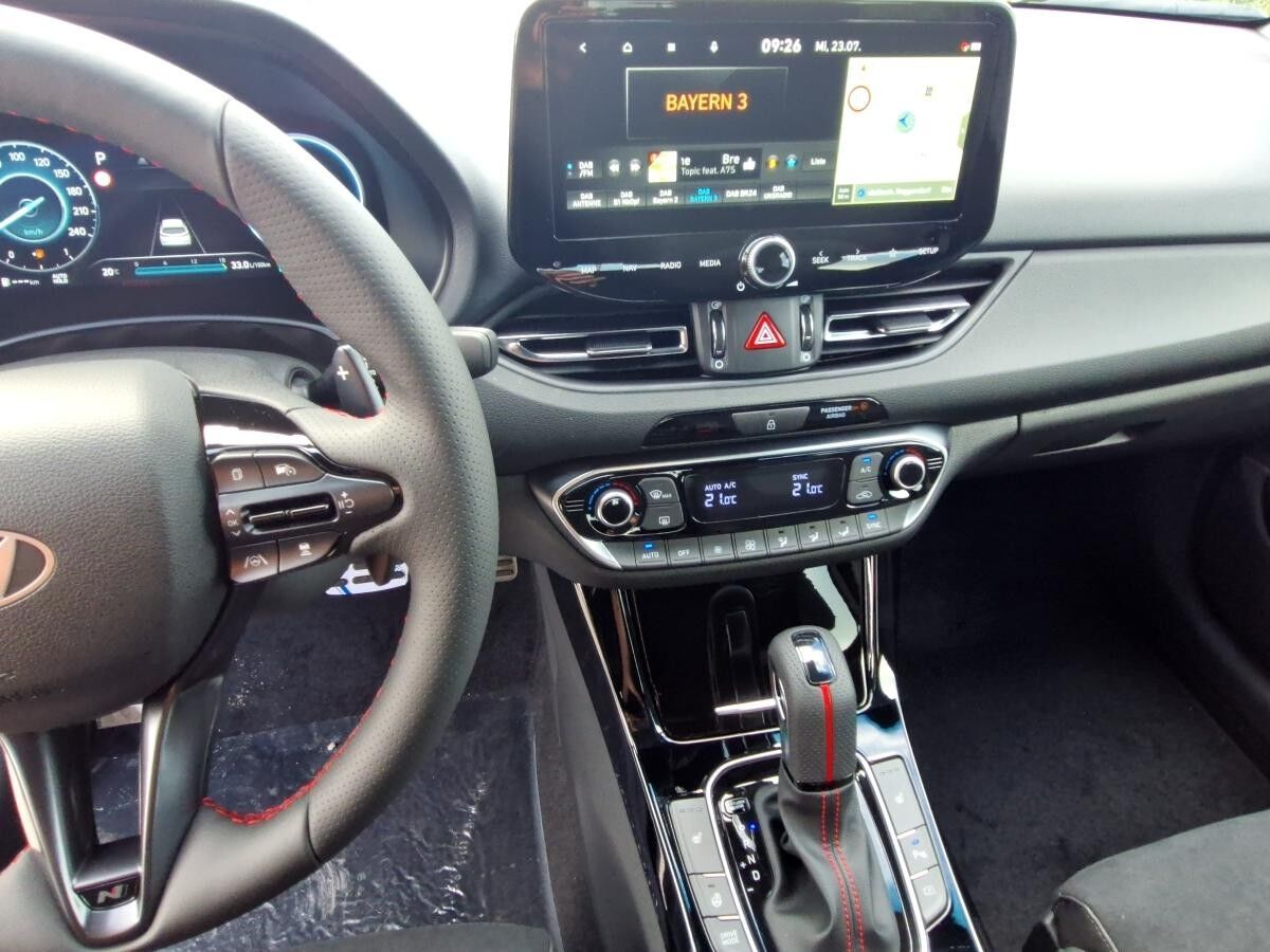 Hyundai i30 1.5 T-GDI 48V N Line NAVI|KAMERA|PDC|SHZ