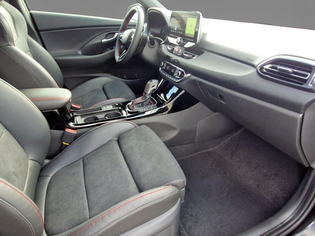 Hyundai i30 1.5 T-GDI 48V N Line NAVI|KAMERA|PDC|SHZ