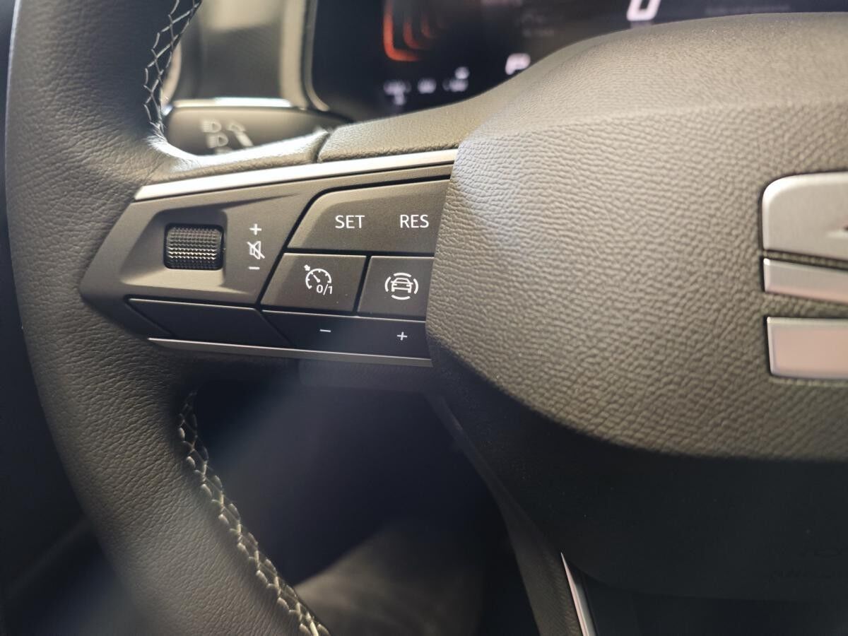 Seat Arona Road Edition 1.0 TSI DSG | ABVERKAUF - Nur 2 Fzg. verfügbar !