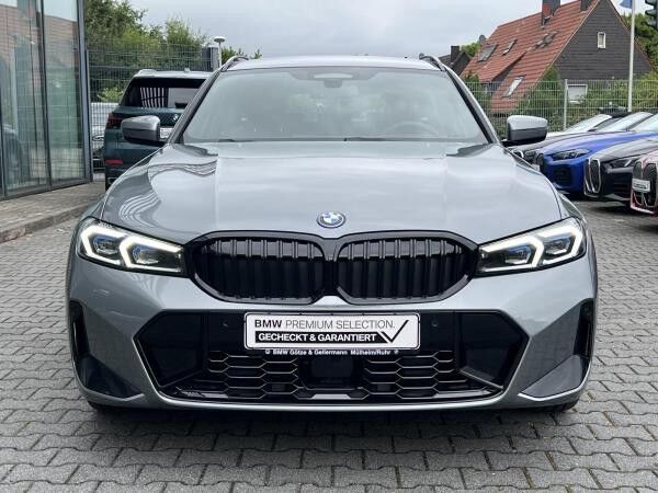 BMW 330 e xDrive Touring M Sport DrivingAssistantProf HiFi
