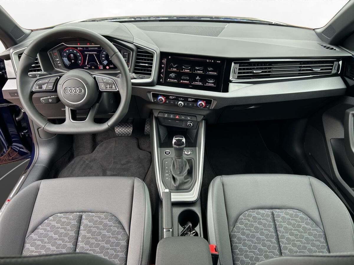 Audi A1 Sportback 30 TFSI S-LINE+LED+CARPLAY+AMBIENTE