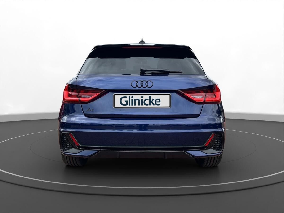 Audi A1 Sportback 30 TFSI S-LINE+LED+CARPLAY+AMBIENTE