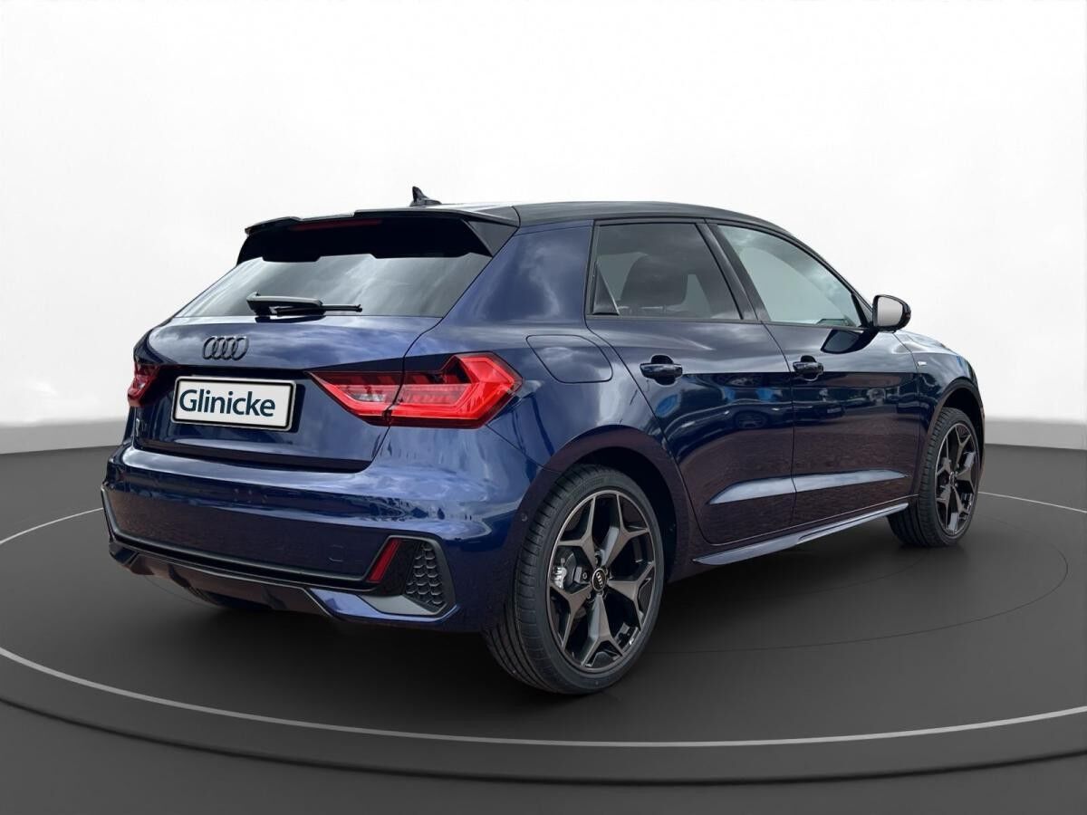 Audi A1 Sportback 30 TFSI S-LINE+LED+CARPLAY+AMBIENTE