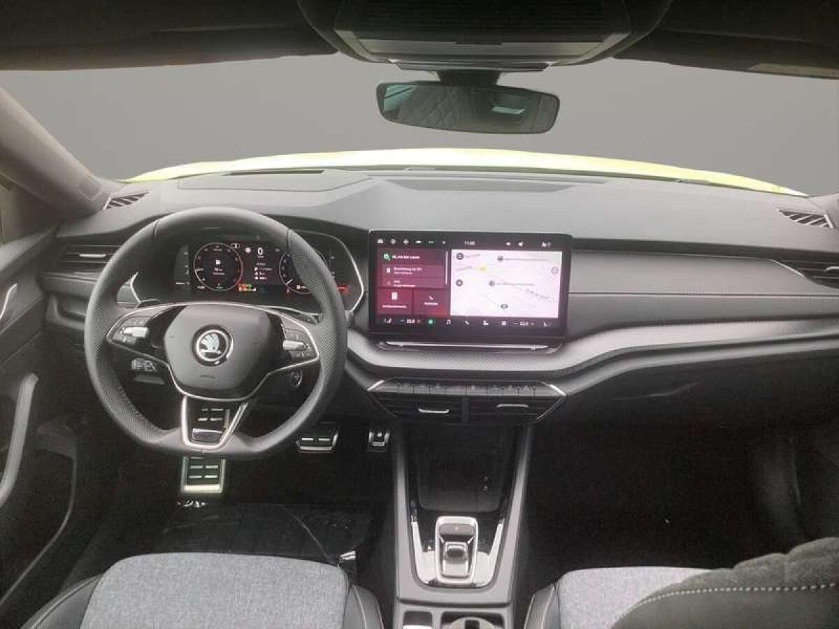 Skoda Octavia COMBI 1.5 TSI MHEV DSG SPORTLINE