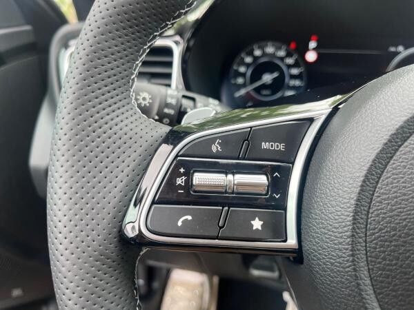 Kia XCeed 1.5 T-GDI GT Line *Kamera*Navi*LED*Lifter