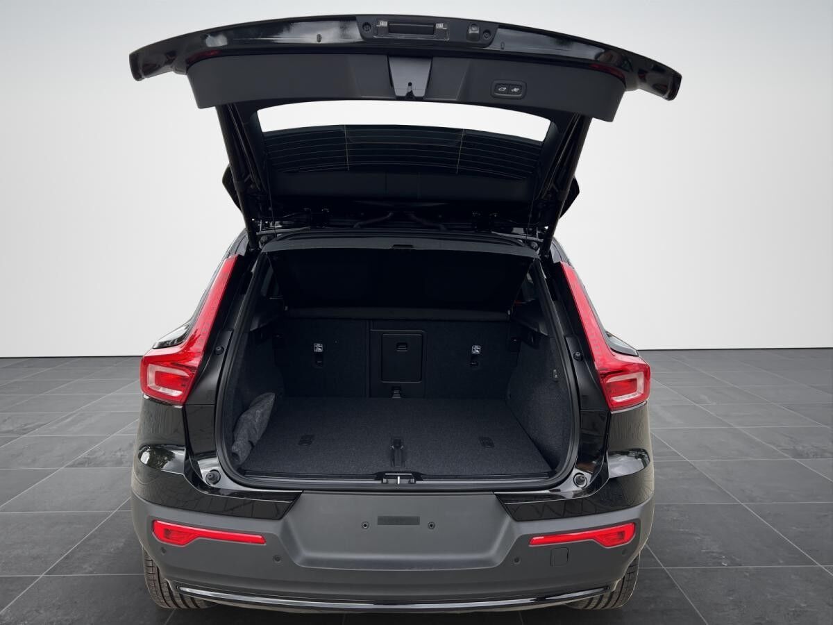 Volvo XC40 Ultra Black Edition ACC+LED+Navi+SD+SHZ